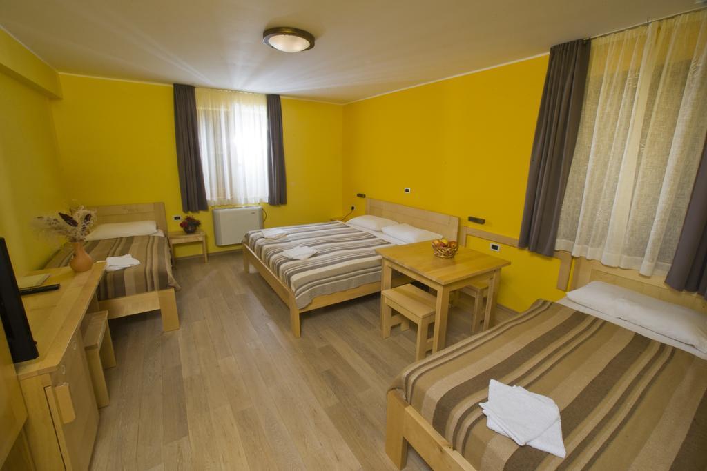 Homestead Vrbin Divaca Room photo
